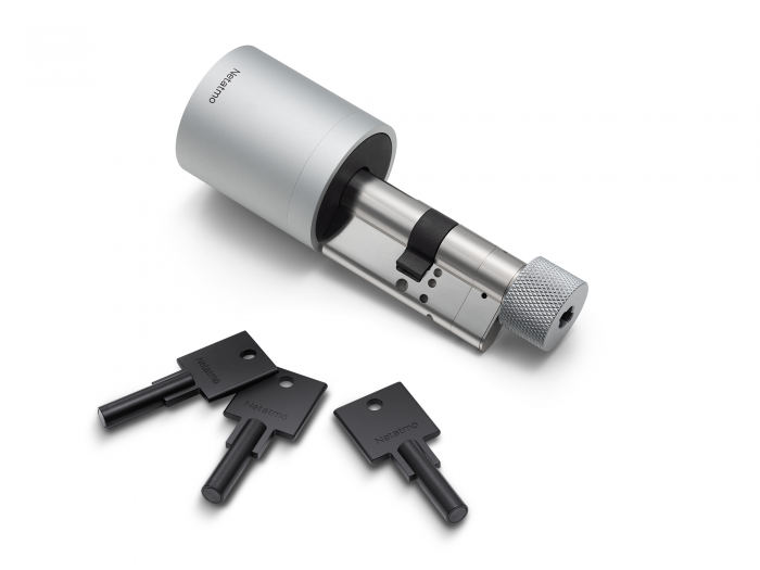 Smartes Türschloss mit drei NFC-Schlüsseln (Bild: Netatmo)